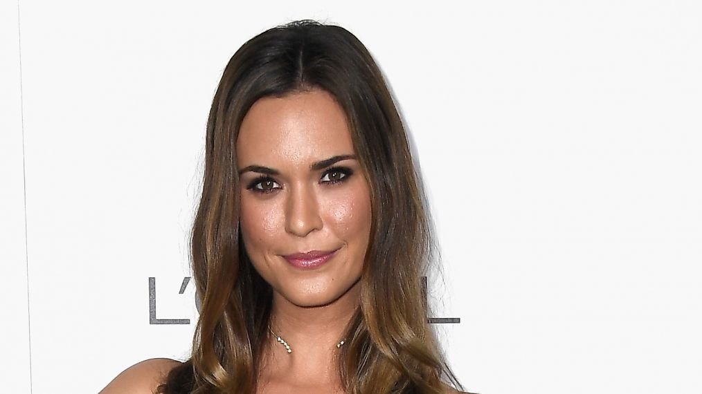 Odette Annable attends the 23rd Annual ELLE Women In Hollywood Awards