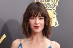 Mary Elizabeth Winstead attends the 2017 MTV Movie And TV Awards