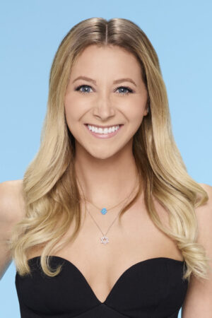 Lacey Mark Headshot