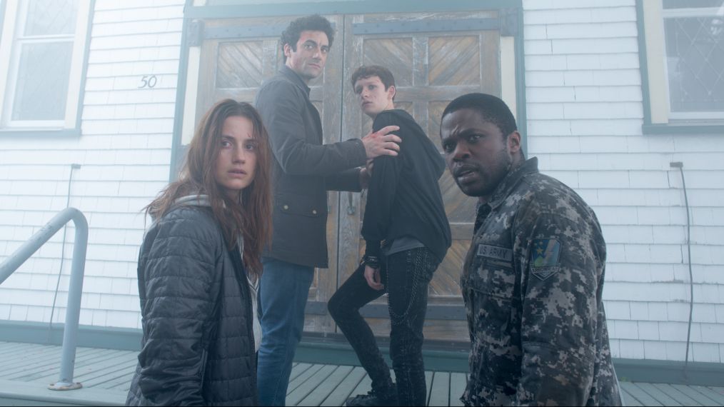 Danica Curcic, Morgan Spector, Russell Posner and Okezie Morro in The Mist