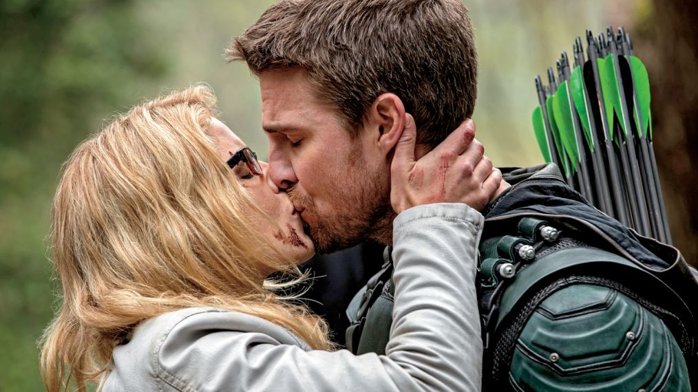 Arrow - Felicity Smoak aka Overwatch (Emily Bett Rickards) and Oliver Queen aka Green Arrow (Stephen Amell)