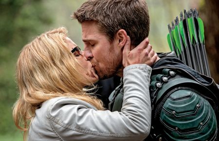 Arrow - Felicity Smoak aka Overwatch (Emily Bett Rickards) and Oliver Queen aka Green Arrow (Stephen Amell)