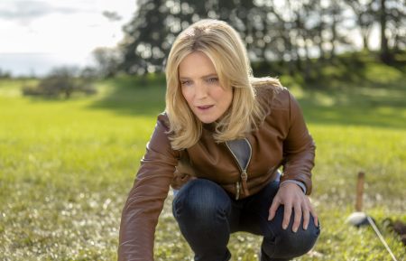 Courtney Thorne-Smith digging to uncover a mystery as archaeologist Emma Fielding in 'Site Unseen: An Emma Fielding Mystery'