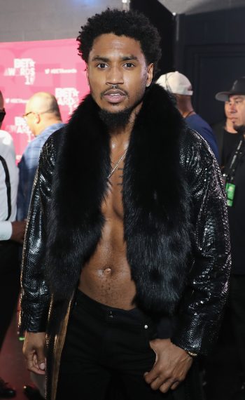 Trey Songz backstage at the 2017 BET Awards