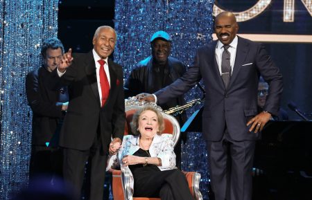 Betty White Surprises Senior on 'Little Big Shots: Forever Young'