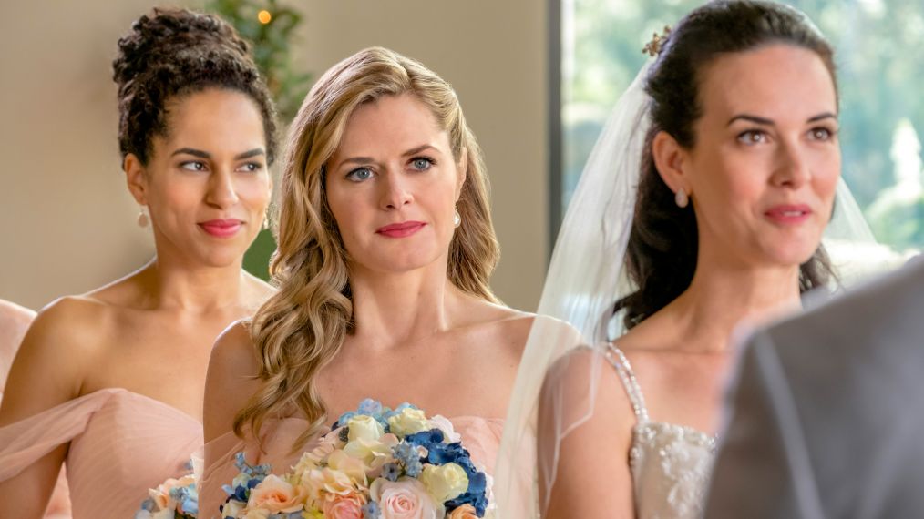 My Favorite Wedding star Maggie Lawson has Major Bridesmaid Skills