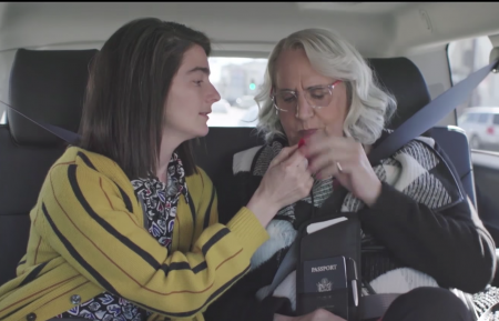 Gaby Hoffmann and Jeffrey Tambor in Transparent - Season 4