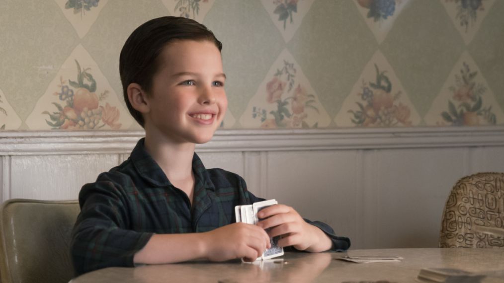 Iain Armitage playing cards as Young Sheldon