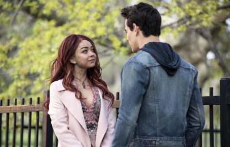 Shadowhunters - Sarah Hyland, Alberto Rosende