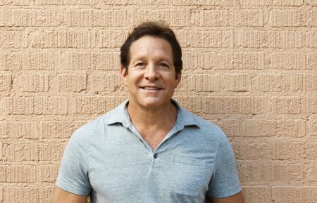 Steve Guttenberg