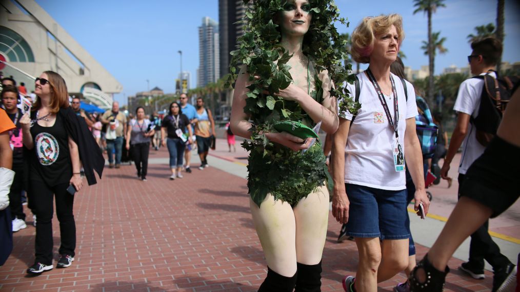 Comic Con In San Diego Draws Costumed Fans To Annual Convention