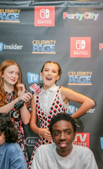 Comic Con 2017 - Stranger Things - Sadie Sink, Millie Bobby Brown