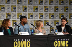 Ana Gasteyer, Ricky White, Rose McIver, and Ben McKenzie at the TV Guide Magazine 'Fan Favorites' panel during Comic-Con International 2017
