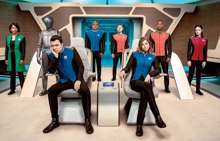 The Orville - Penny Johnson Jerald, Mark Jackson, Seth MacFarlane, Peter Macon, Scott Grimes, Adrianne Palicki, J. Lee and Halston Sage