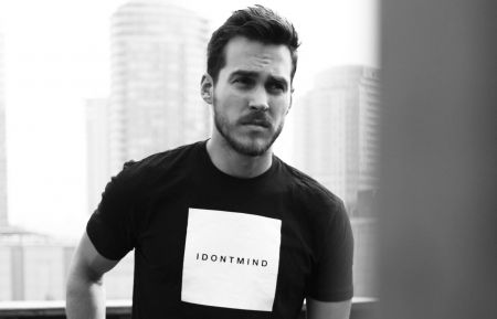 1 Chris Wood in the limited edition IDONTMIND tee to benefit NAMI (Photo by Edward Schmit)