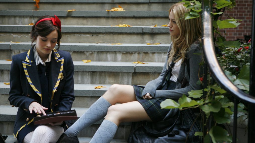 Gossip Girl - Leighton Meester as Blair and Blake Lively as Serena - 'Victor, Victrola'