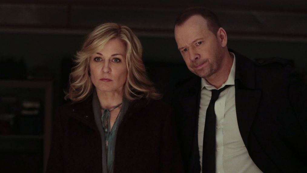 Blue Bloods - Amy Carlson, Donnie Wahlberg