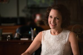 Madam Secretary - Bebe Neuwirth