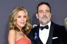 Hilarie Burton and Jeffrey Dean Morgan attend the 69th Annual Primetime Emmy Awards