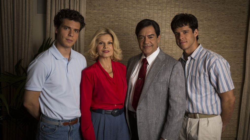 Law & Order True Crime: The Menendez Murders - Gus Halper as Erik Menendez, Lolita Davidovich as Kitty Menendez, Carlos Gomez as Jose Menendez, Miles Gaston Villanueva as Lyle Menendez