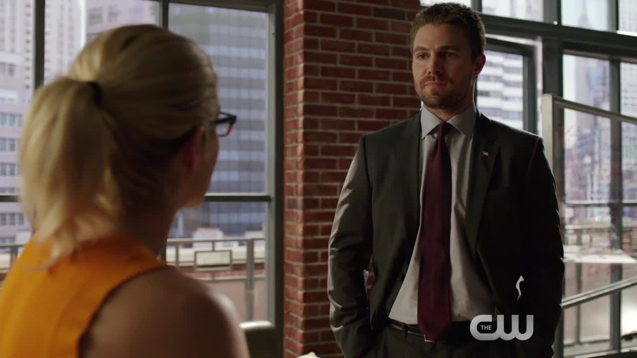 Arrow - Emily Bett Rickards, Stephen Amell