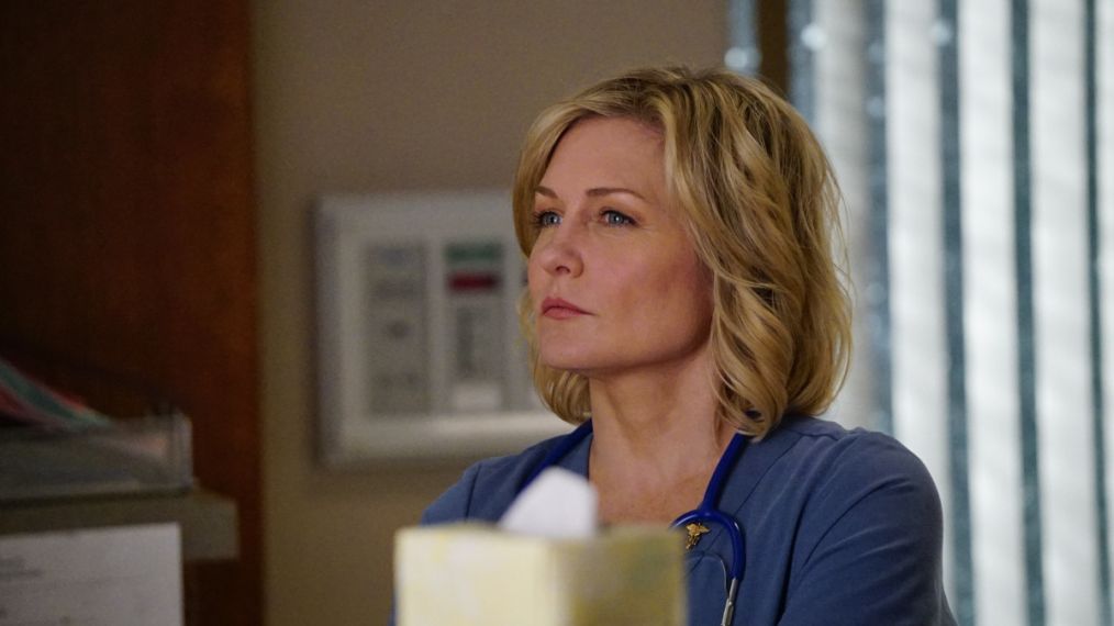 Blue Bloods - Amy Carlson as Linda Reagan