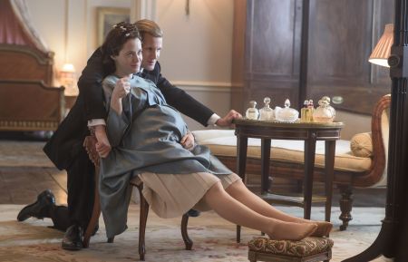 The Crown - Claire Foy, Matt Smith