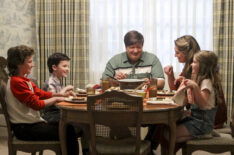 Pilot episode of Young Sheldon - Montana Jordan as Georgie, Iain Armitage as Young Sheldon, Lance Barber as George Sr., Zoe Perry as Mary and Raegan Revord as Missy