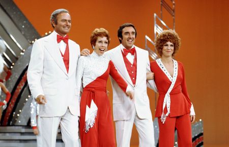 THE CAROL BURNETT SHOW - Harvey Korman, Carol Burnett, Jim Nabors, Vicki Lawrence