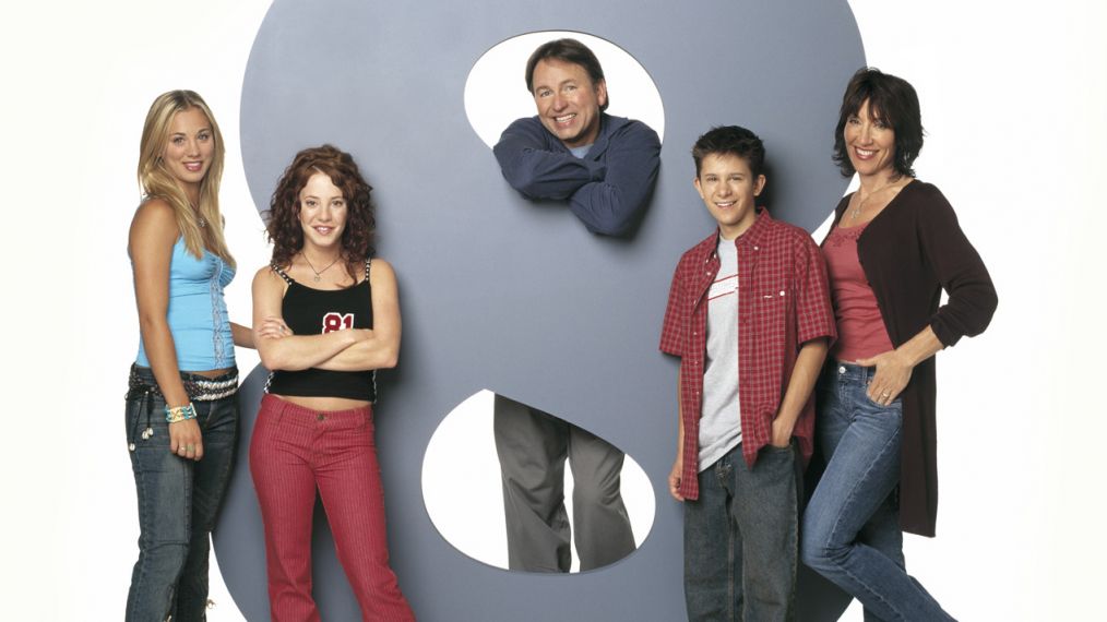 8 Simple Rules - Kaley Cuoco, Amy Davidson, John Ritter, Martin Spanjers, Katey Sagal