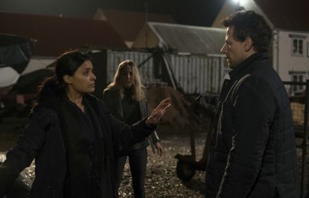 Shelley Conn as DI Vanessa Harmon, Joanne Froggatt as Laura Nielson, and Ioan Gruffudd as Andrew Earlham, in Liar - Season 1