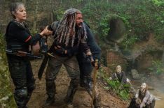 Khary Payton as Ezekiel, Melissa McBride as Carol Peletier - The Walking Dead - Season 8 episode 4