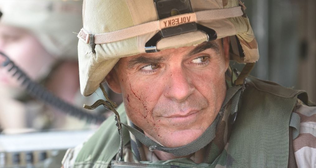 Michael Kelly on set of The Long Road Home