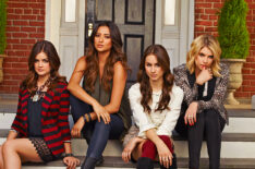 Pretty Little Liars - Lucy Hale, Shay Mitchell, Troian Bellisario, and Ashley Benson