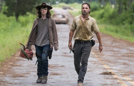 Andrew Lincoln as Rick Grimes, Chandler Riggs as Carl Grimes - The Walking Dead Season 8, Episode 8