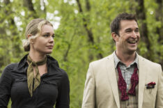 The Librarians - Rebecca Romijn, Noah Wyle