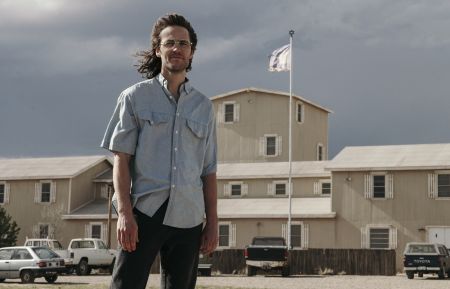 Waco - Taylor Kitsch