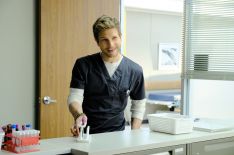 Roush Review: Matt Czuchry Is Unconventional as 'The Resident'
