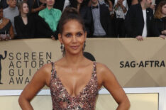 Halle Berry attends the 24th Annual Screen Actors Guild Awards