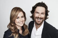 Jenna Fischer and Oliver Hudson of Splitting Up Together