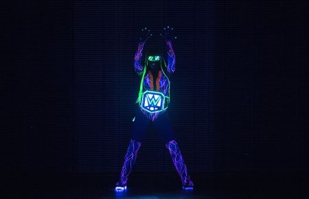 Naomi in one of her trademark WWE entrances