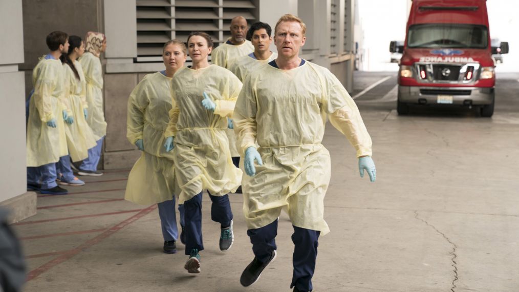 GREY'S ANATOMY - CATERINA SCORSONE, JAMES PICKENS JR., KEVIN MCKIDD