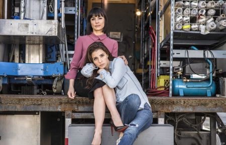 Constance Zimmer and Shiri Appleby in UnReal