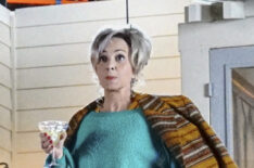 Annie Potts as Meemaw behind the scenes of Young Sheldon - 'Spock, Kirk, and Testicular Hernia'