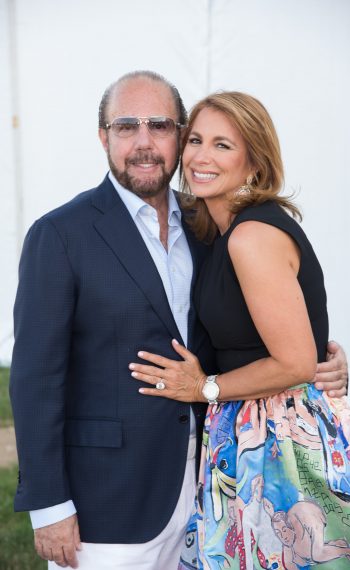 Bobby Zarin and Jill Zarin attend the Samuel Waxman Cancer Research Foundation 11th Annual A Hamptons Happening