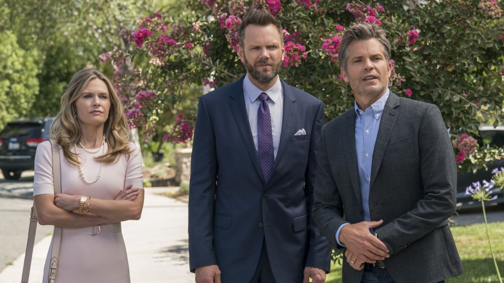 'Santa Clarita Diet' Season 2: Premiere Date, Guest Stars & More (PHOTOS)