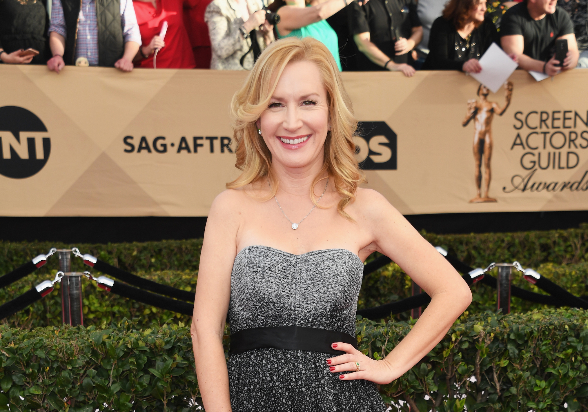 Angela Kinsey.