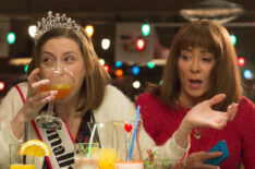 Eden Sher and Patricia Heaton on 'The Middle'