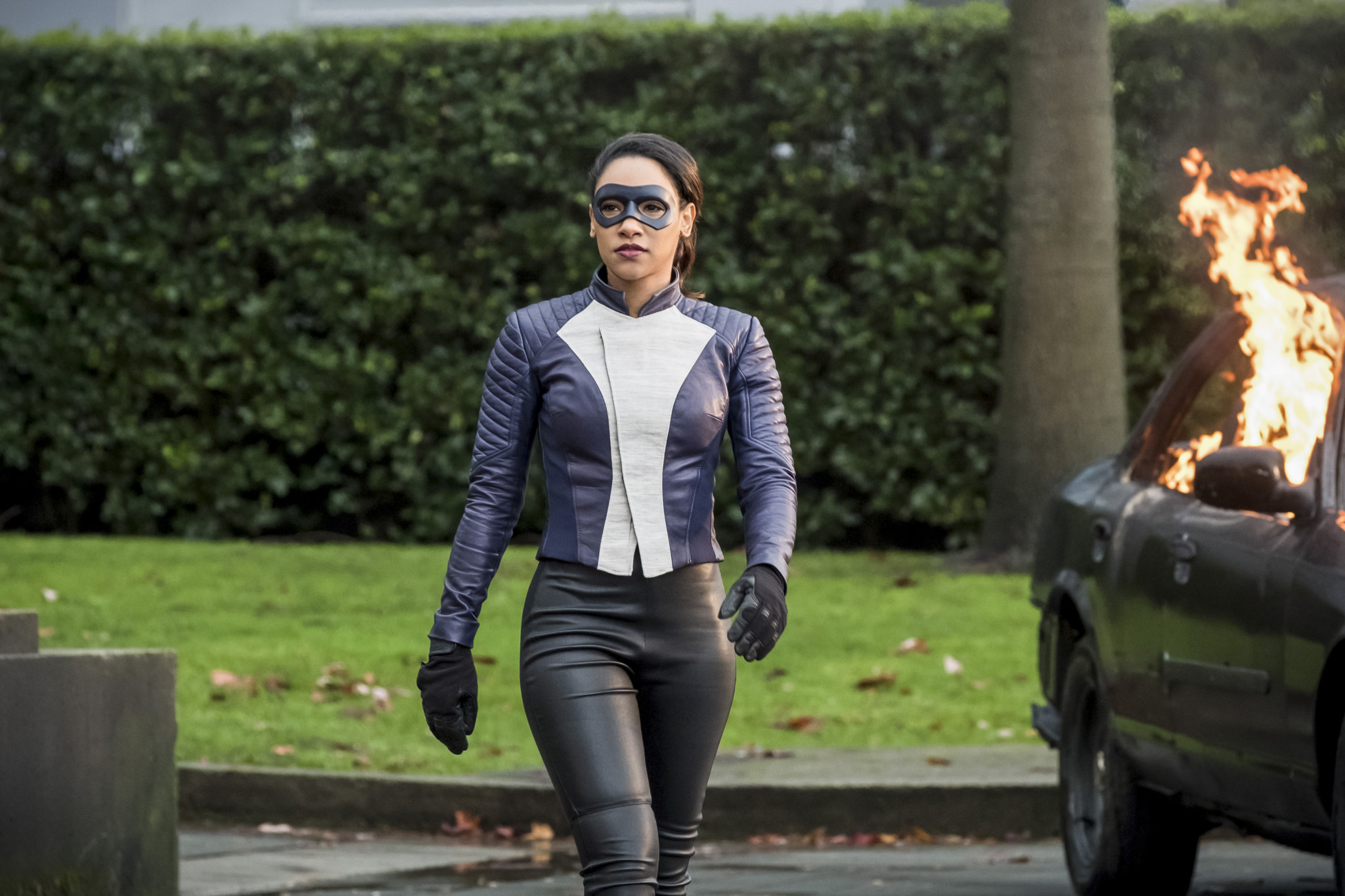 Candice Patton On Finally Suiting Up And Kicking Ass On The Flash