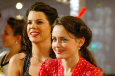 Gilmore Girls - 'They Shoot Gilmores, Don’t They?' - Lauren Graham, Alexis Bledel - Season 3, Episode 7